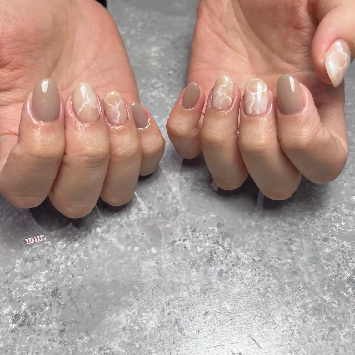 ネイル 大理石ネイル(マーブル) オフィスネイル nailsalon mur.のネイルデザイン