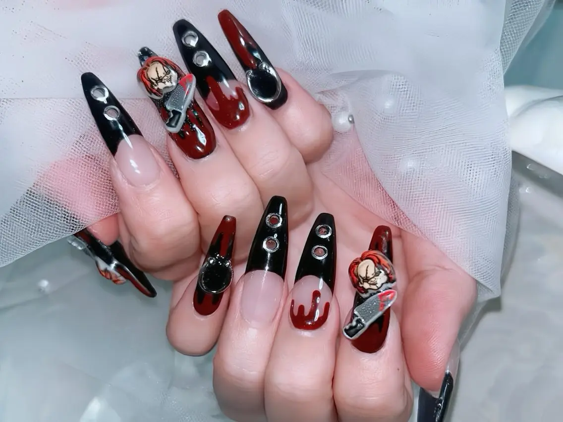 ネイル ボルドー フレンチネイル グラデーション キラキラネイル 韓国ネイル ハンドネイル Rin Nail 新大久保店のネイルデザイン