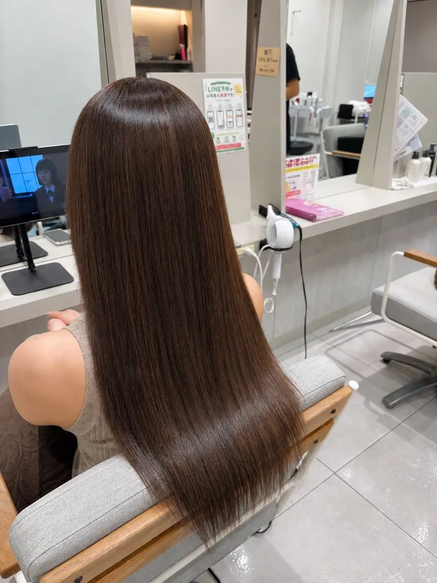 カラー 直井 和佳奈のヘアスタイル
