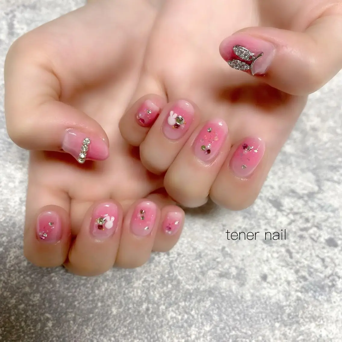 ネイル チークネイル テネルネイル tener nailのネイルデザイン