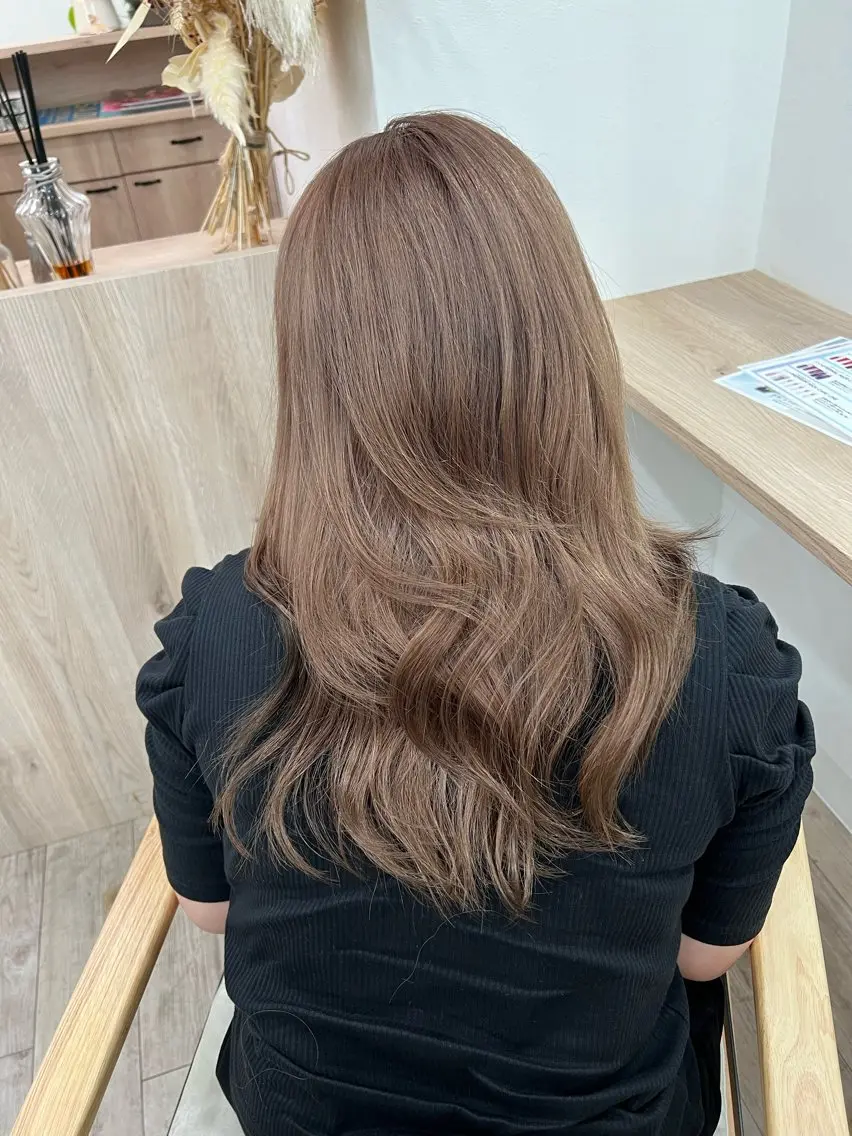 ロング TOKI mahoのヘアスタイル