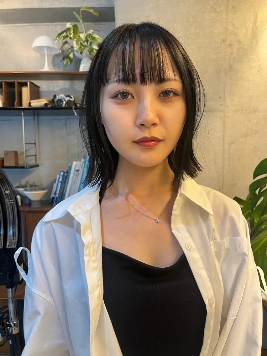 ショート ボブレイヤー パープルカラー ボブ レイヤーカット レイヤーカット\ウル フ　chinatsuのヘアスタイル