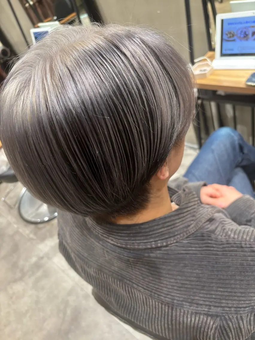 メンズ カット ヘアカラー loe博多 五十嵐弘雄のヘアスタイル