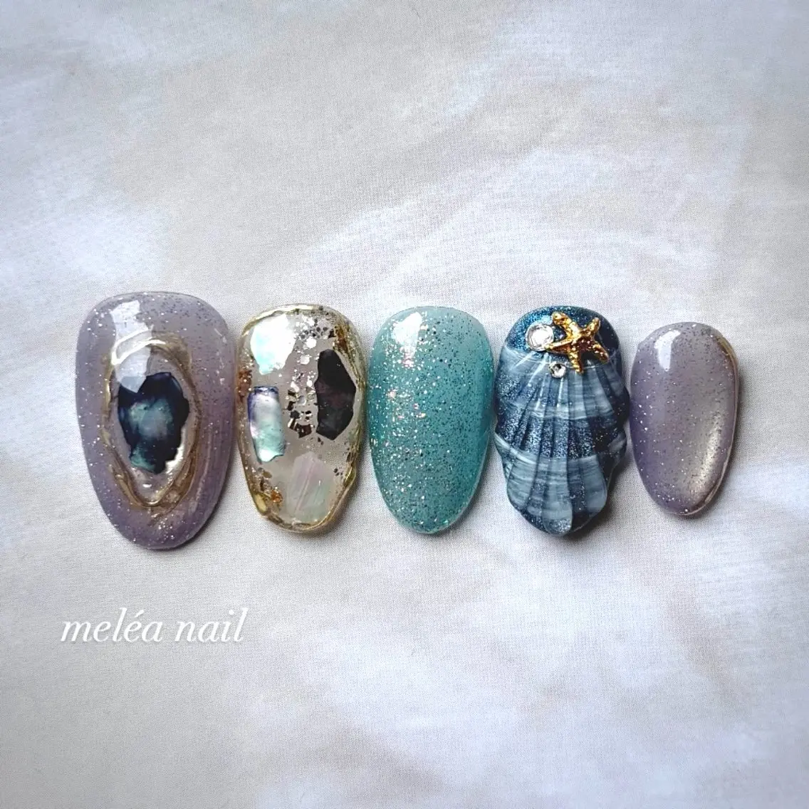 ネイル マグネットネイル 夏ネイル miho meléanailのネイルデザイン
