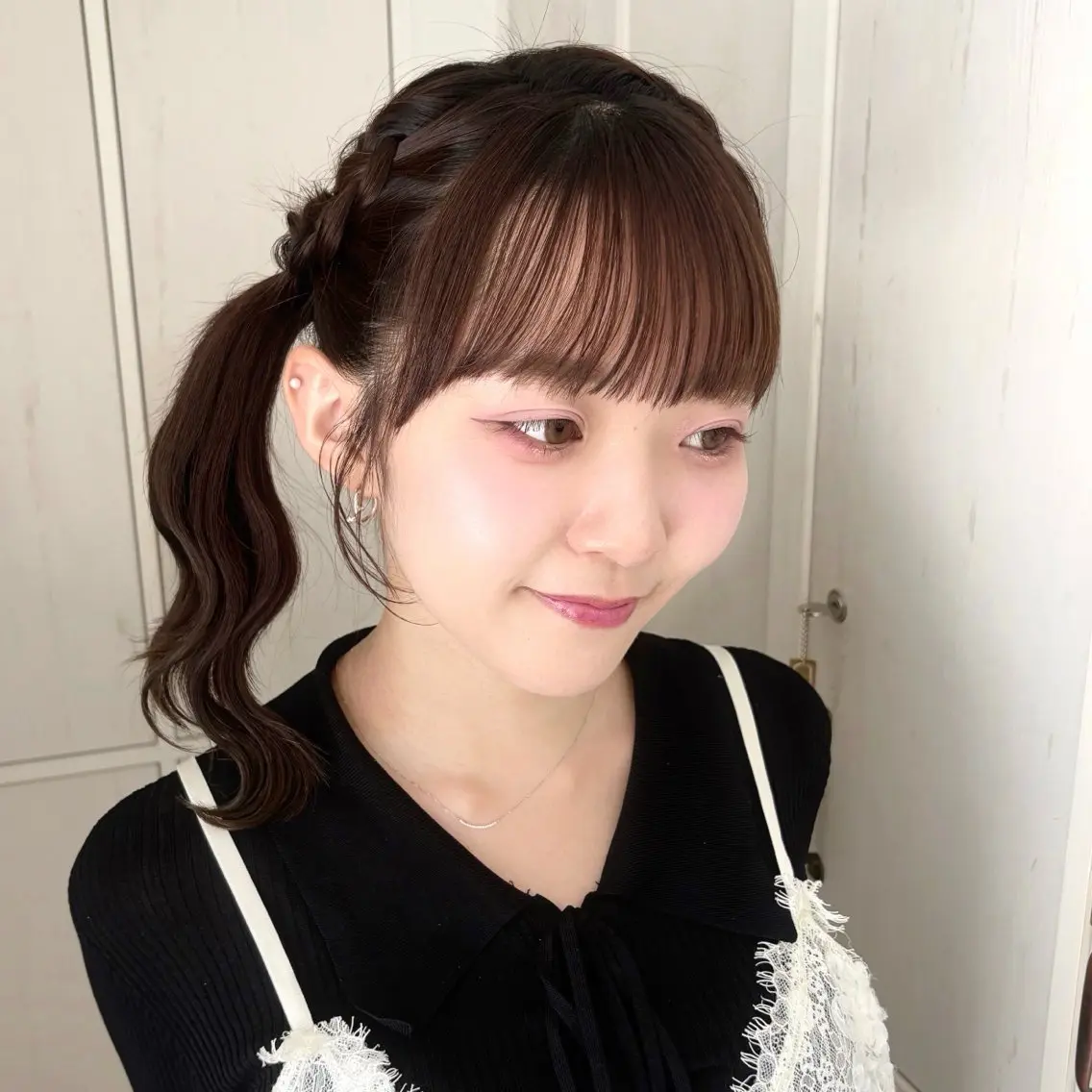 ミディアム カラー ヘアアレンジ 🐰あみ【艶カラー/ 縮毛矯正】🫧のヘアスタイル