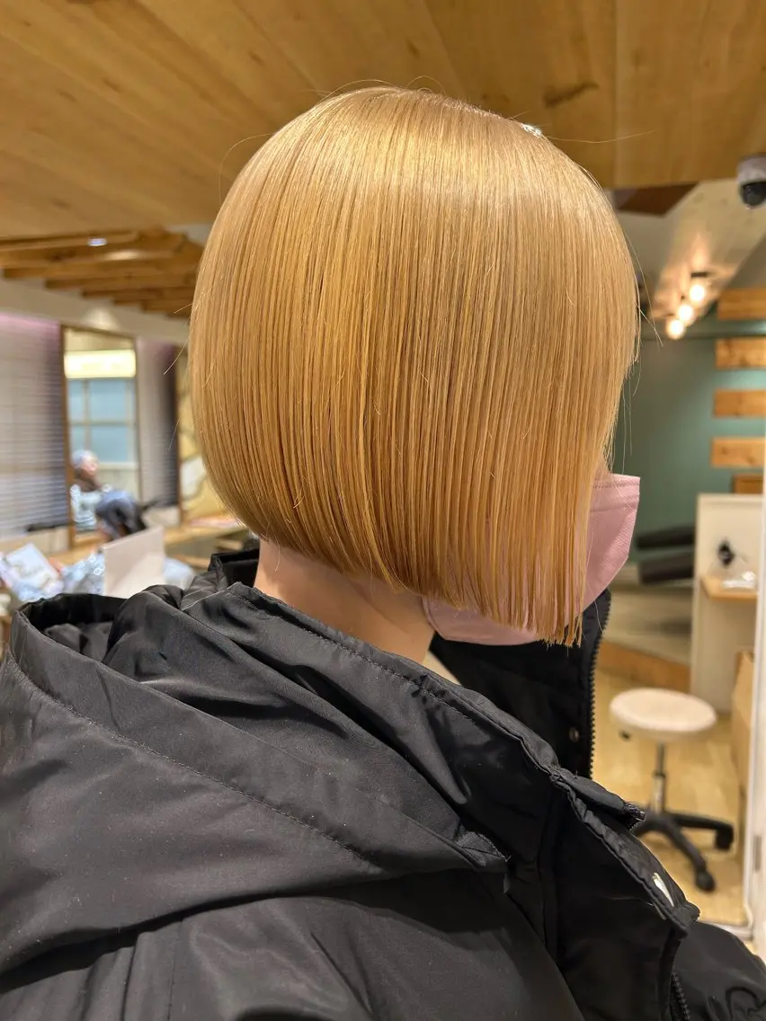 ショート カラー ヘアカラー kawabe maikoのヘアスタイル