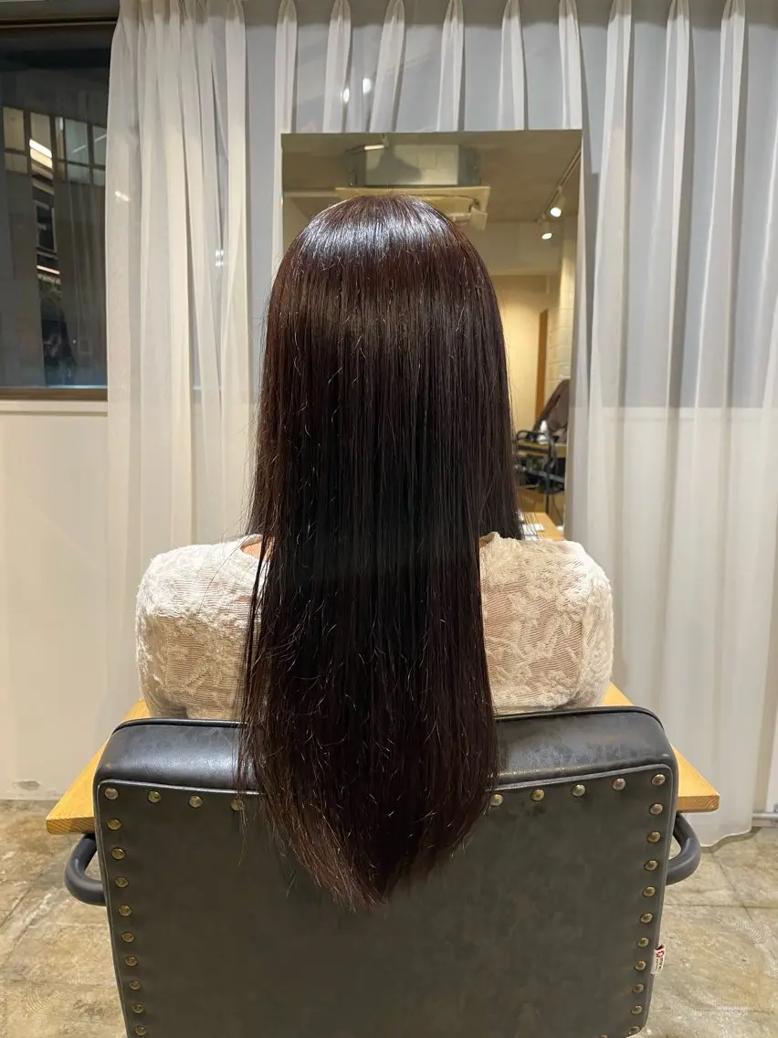 カラー 山崎 彩音のヘアスタイル