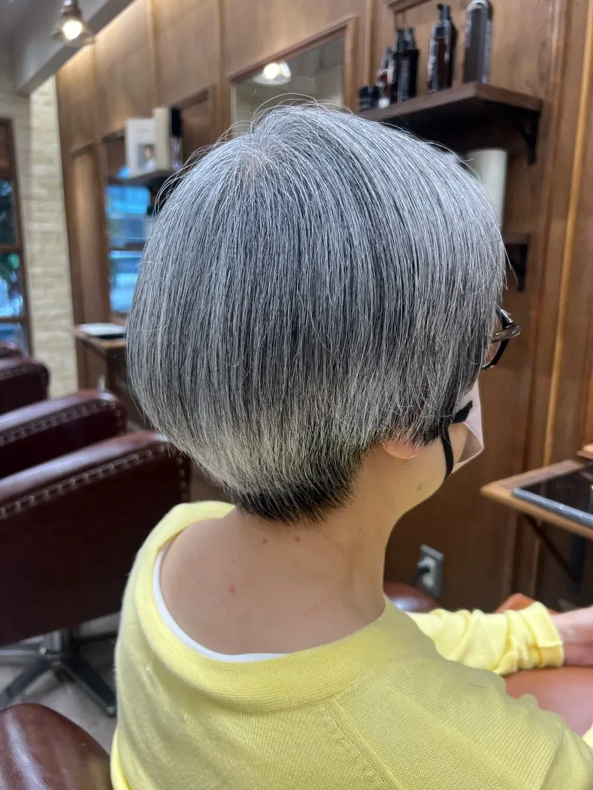 ショート 美髪矯正/艶髪 CLUTCH田中海琴のヘアスタイル