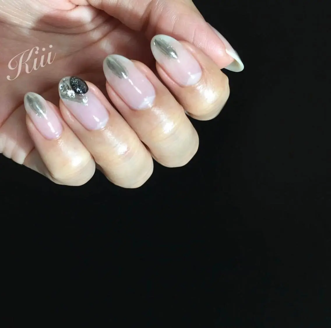 ネイル ハンドネイル フットネイル kiii.__ ✴︎*のネイルデザイン