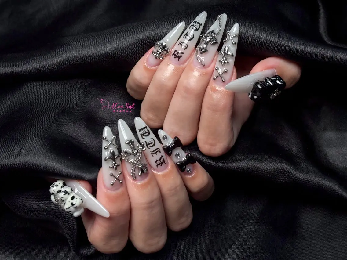 ネイル 桜ネイル 長さ出し フラワーネイル フレンチネイル ジェルネイル ハンドネイル ACon NailSalonのネイルデザイン