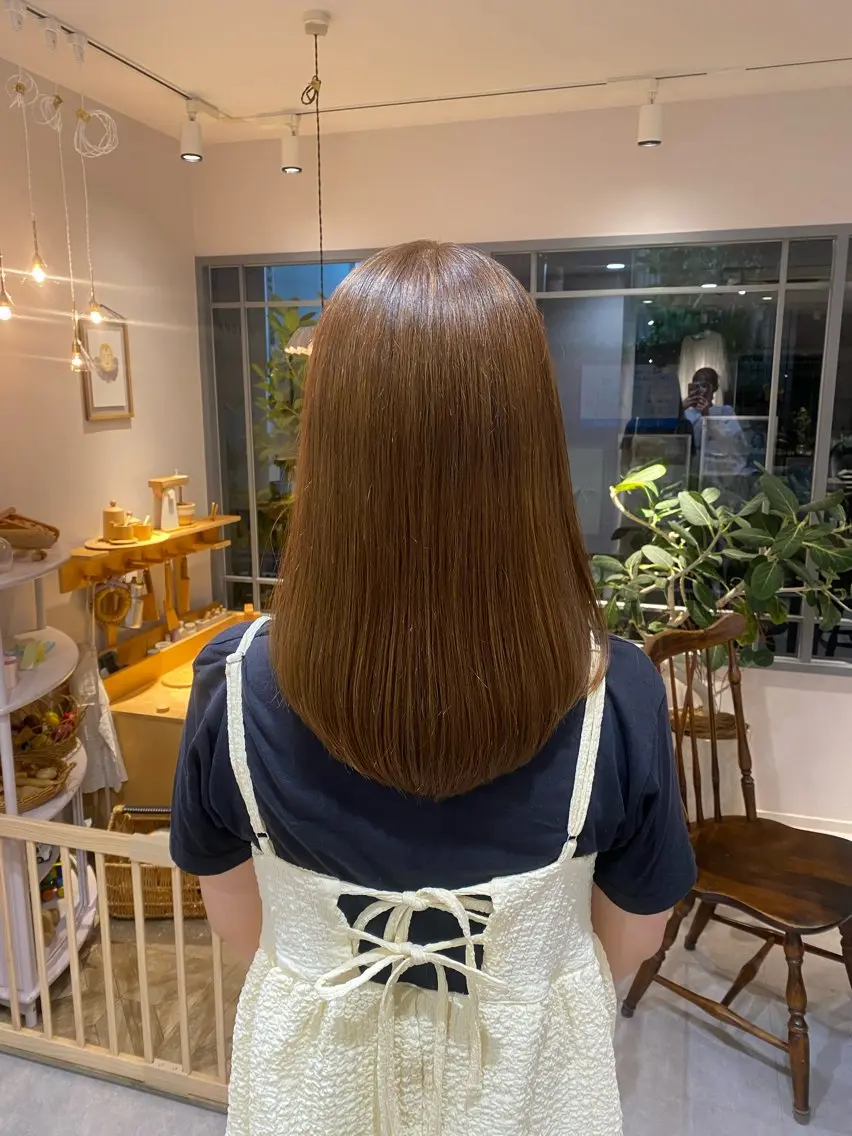 ミディアム 【仙川】 セリナ‎のヘアスタイル