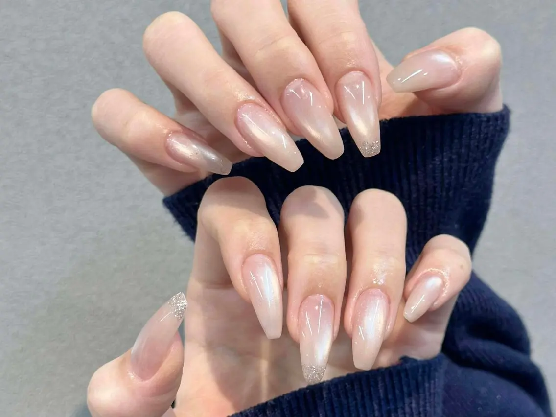 10本長さだし＋マグネットorフラッシュ❣️          ￥10500 ー>￥5300❣️ベースパラジェル無料🆓の写真