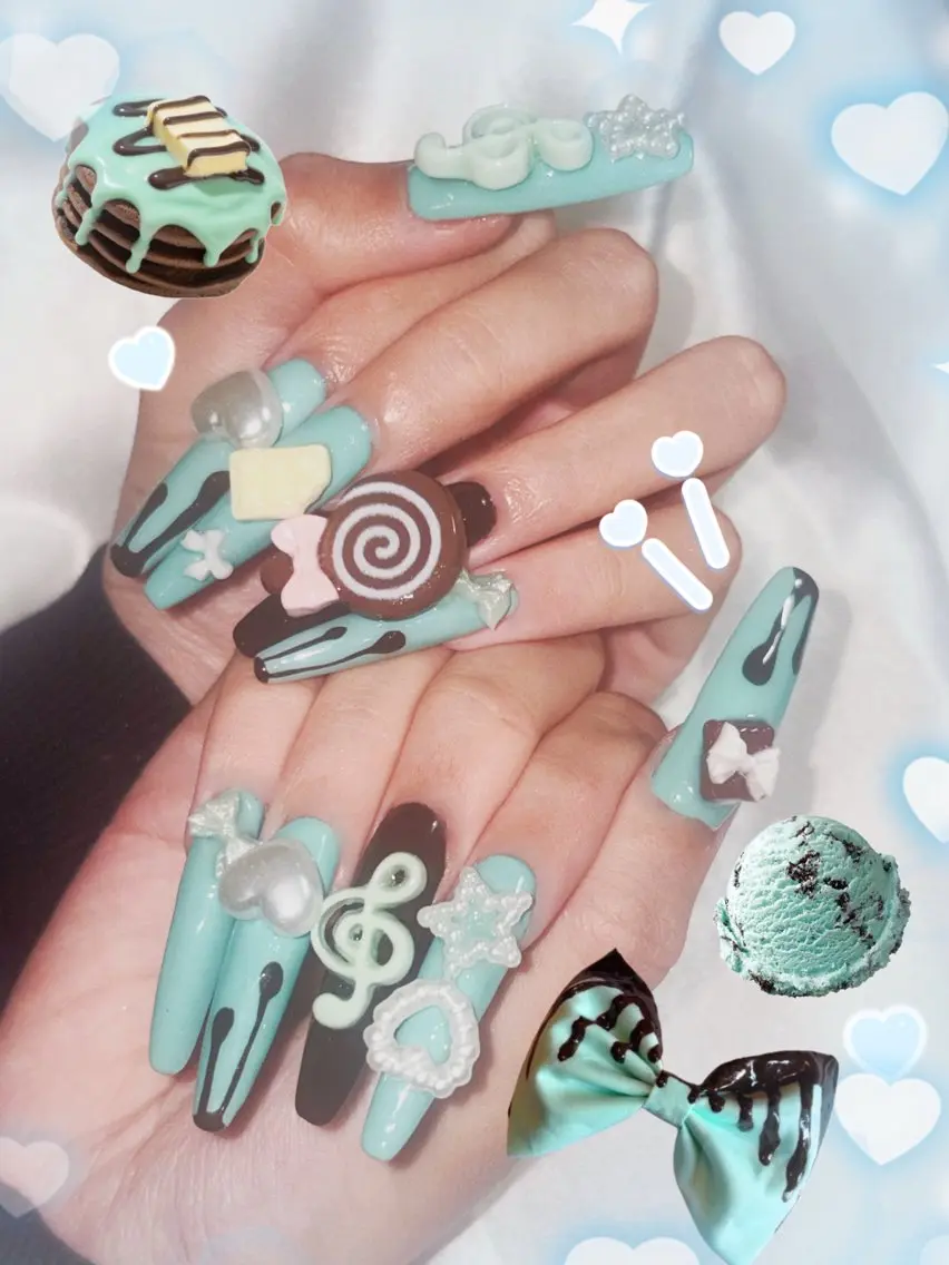 ネイル すずき 🎀のネイルデザイン