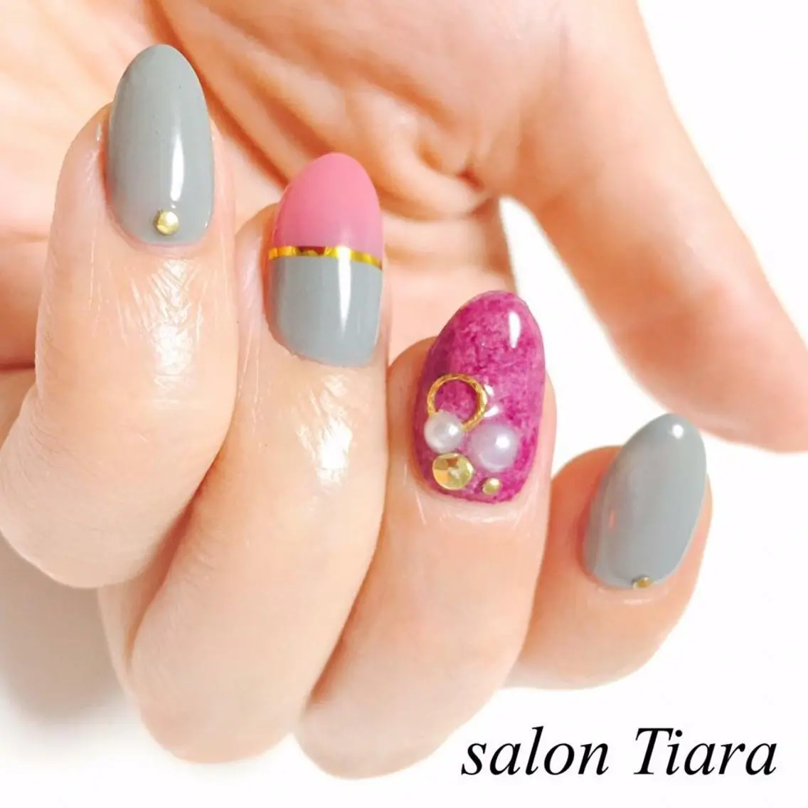 ネイル Private SalonTiaraのネイルデザイン