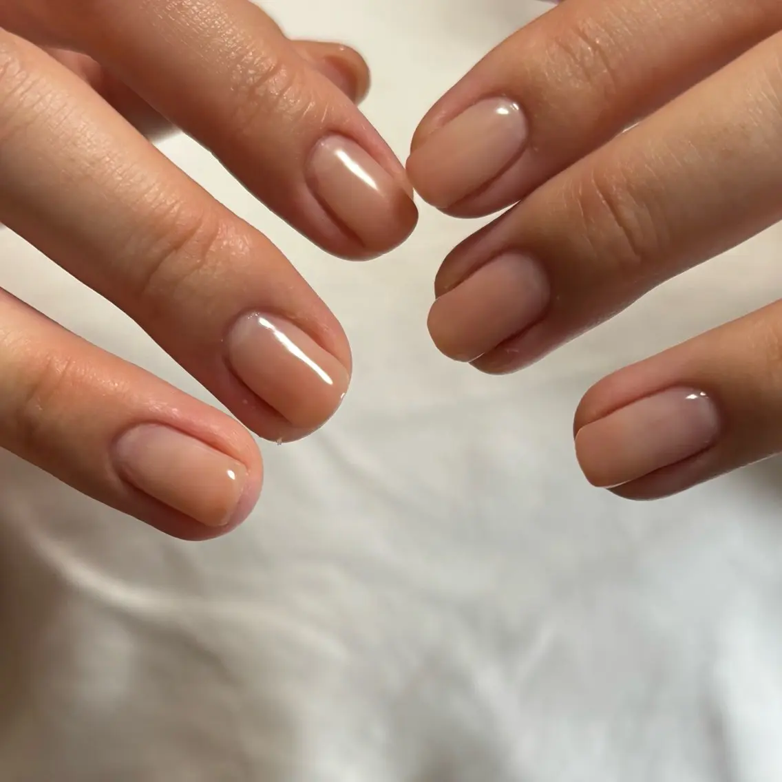 ネイル グラデーション ピンク シンプルネイル kotone / toneのネイルデザイン