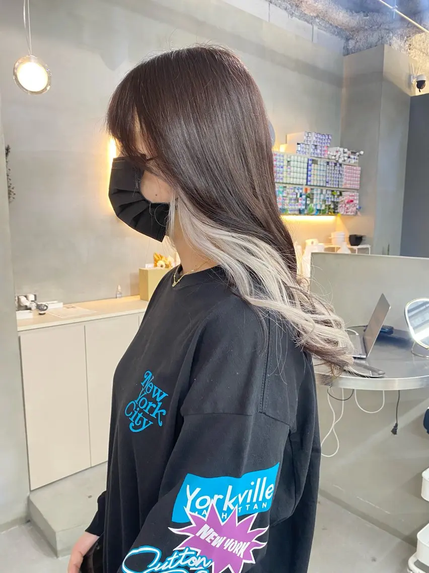ロング カラー ヘアカラー 前橋 姫奈のヘアスタイル
