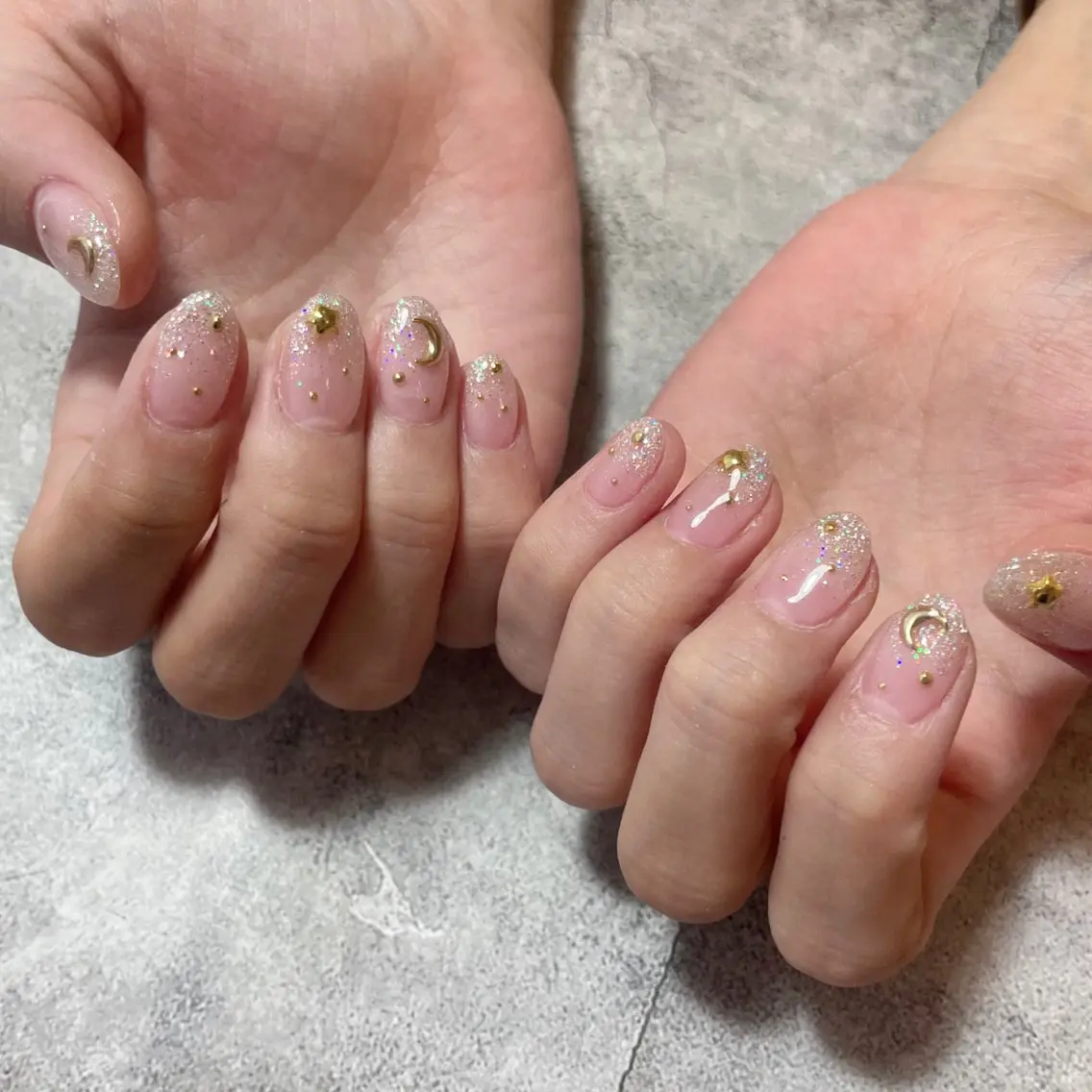 ネイル キラキラネイル ハンドネイル Classy: Mizukiのネイルデザイン