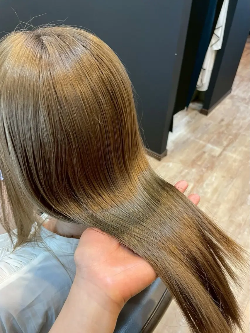 AFLOAT satomiのヘアスタイル