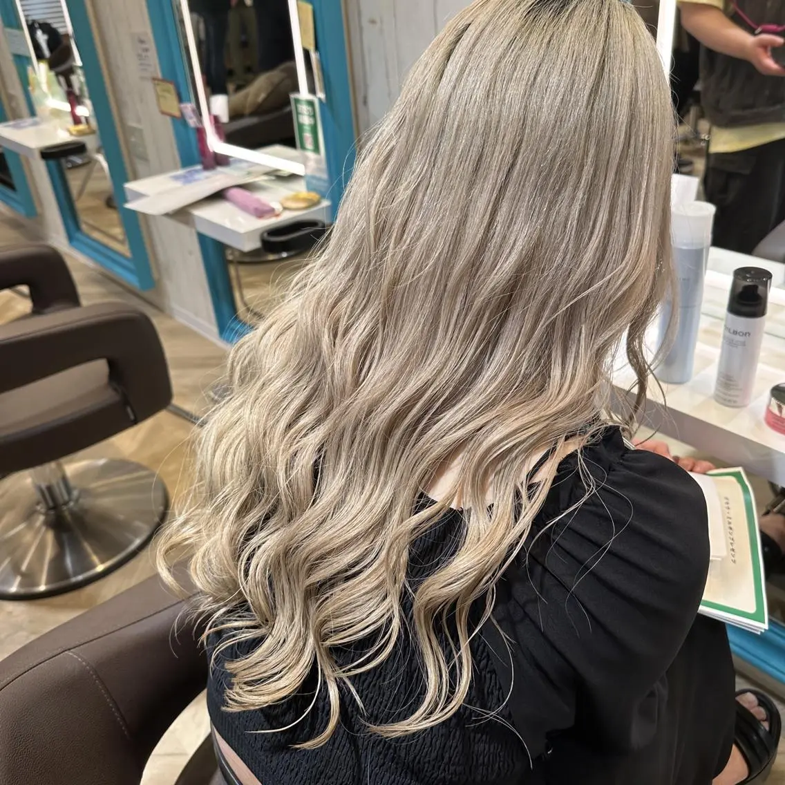 ロング レイヤー 髪質改善 fiti横須賀中央のヘアスタイル