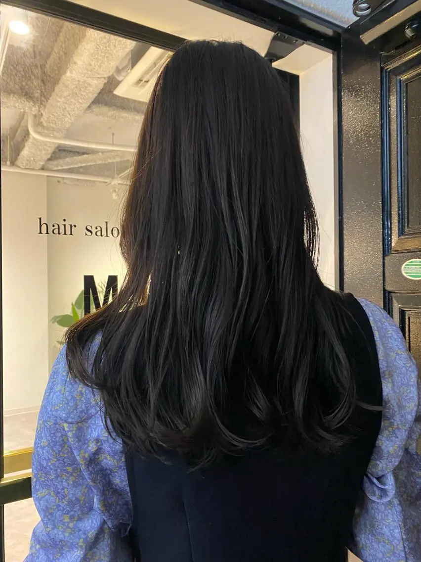 ロングヘアモデル　レイヤーカット顔まわりレイヤー💓の写真