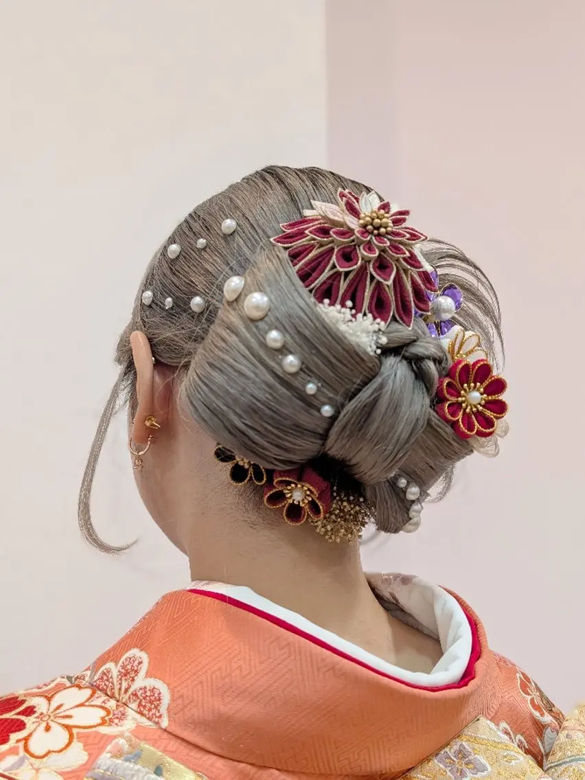 ヘアアレンジ 成人式 ヘアセット ブランシェ勝川南口店 石原 あゆみのマツエク・マツパデザイン