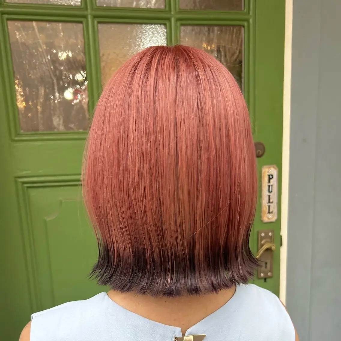 ショート カラー ベージュカラー ブリーチ ブラウンカラー ピンクカラー ピンクベージュ カット ヘアカラー トリートメント ヘッドスパ BRITS 渡辺 菜々子のヘアスタイル