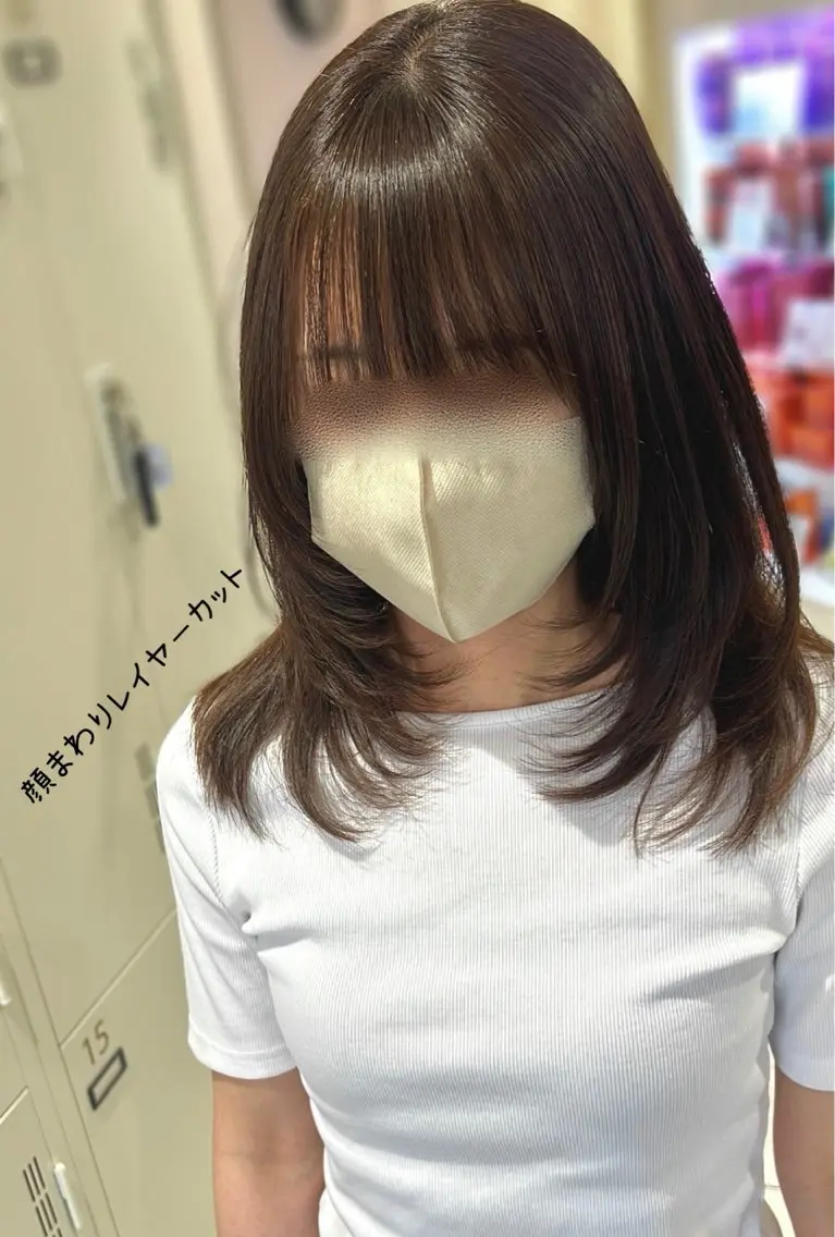 セミロング レイヤーカット 縮毛矯正 トリートメント カット 縮毛矯正 トリートメント 韓国レイヤー🇰🇷 /縮毛矯正/高島奈緒のヘアスタイル
