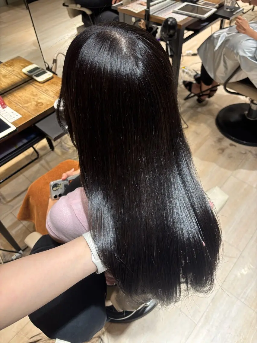 ロング カラー カット ヘアカラー トリートメント ヘッドスパ 穂積 未優のヘアスタイル