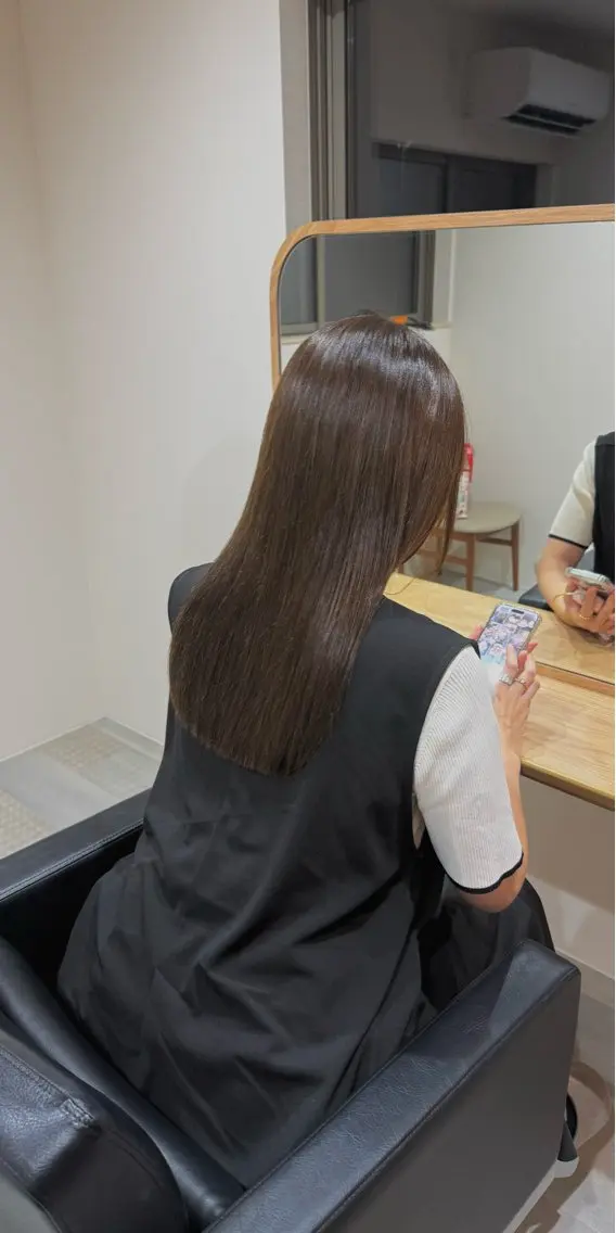 ロング カラー グレージュ PERK🪽⋆.* sakiのヘアスタイル