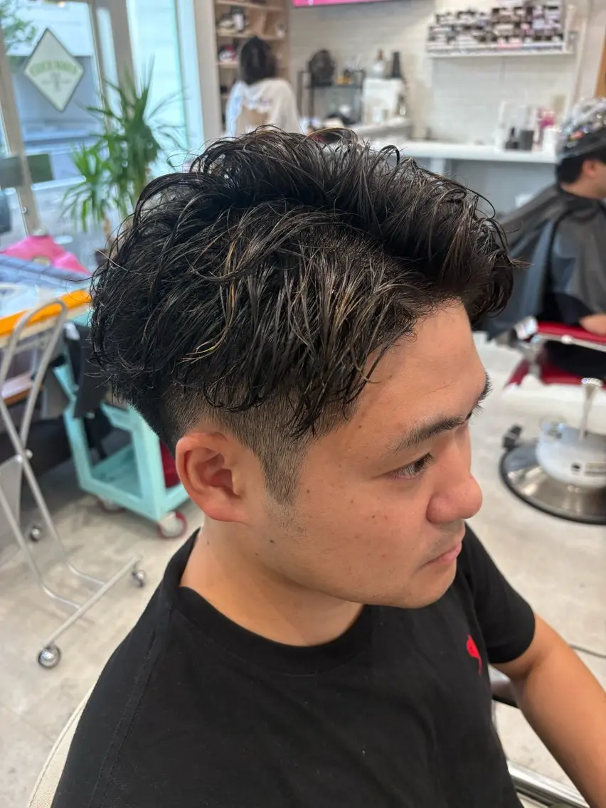 ショート メンズ カット 本間 颯太のヘアスタイル