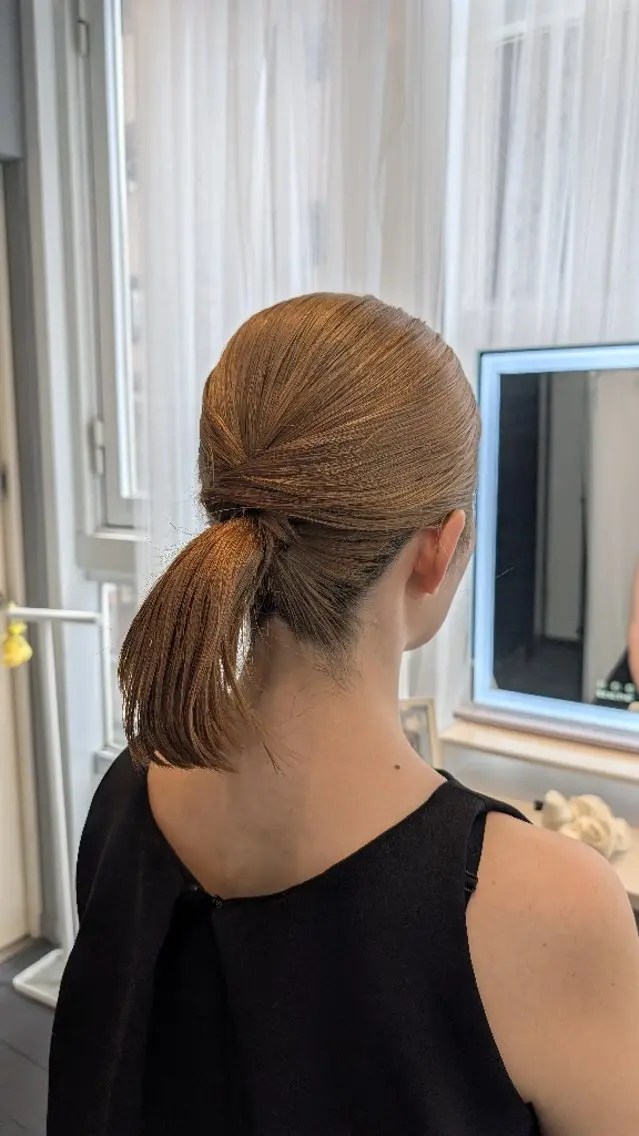 ミディアム ヘアアレンジ ハーフアップ 結婚式・ブライダル ヘアセット 似合わせヘアメイク 🫧moko🫧のヘアスタイル