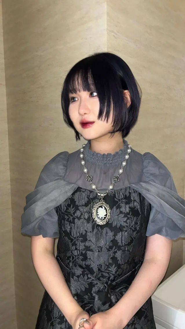 ショート カラー カット 柔らかい艶暖色 レイヤー🫧姫汝のヘアスタイル