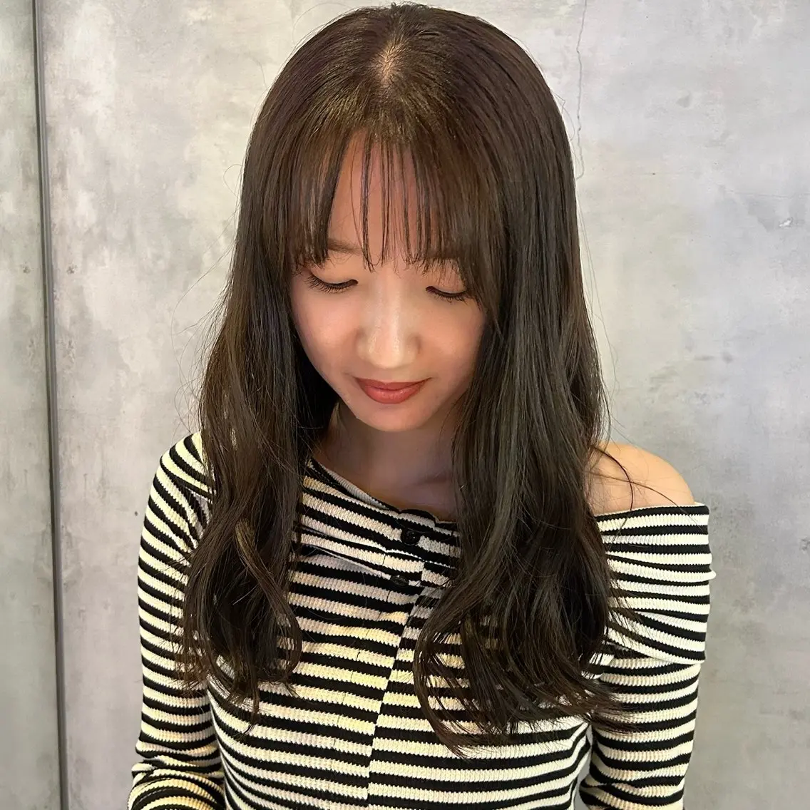 ロング カラー グレージュ オリーブグレージュ オリーブグレー ヘアカラー ベージュ/透明感/ レイヤー/あやか💕のヘアスタイル