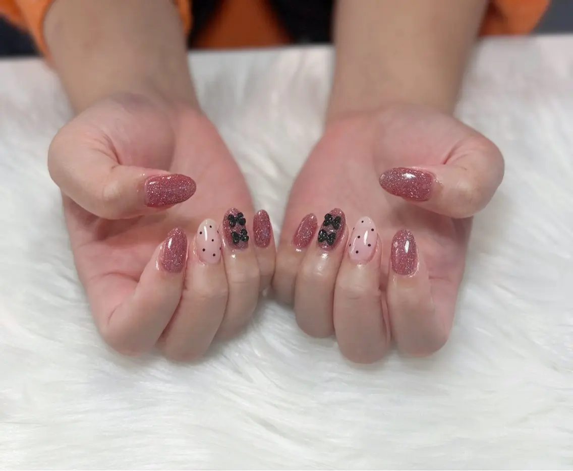 ネイル オーロラネイル チークネイル フットネイル フレンチネイル ジェルネイル Havi Nailsのネイルデザイン