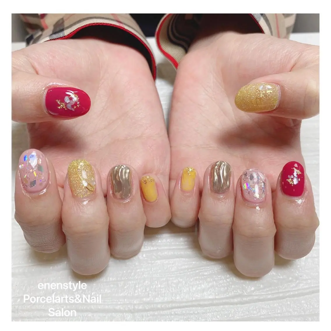 ミディアム ネイル ハンドネイル 🐾enen style 🐾のネイルデザイン