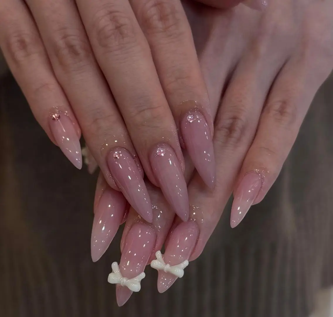 ネイル Rina Nail.Novaのネイルデザイン