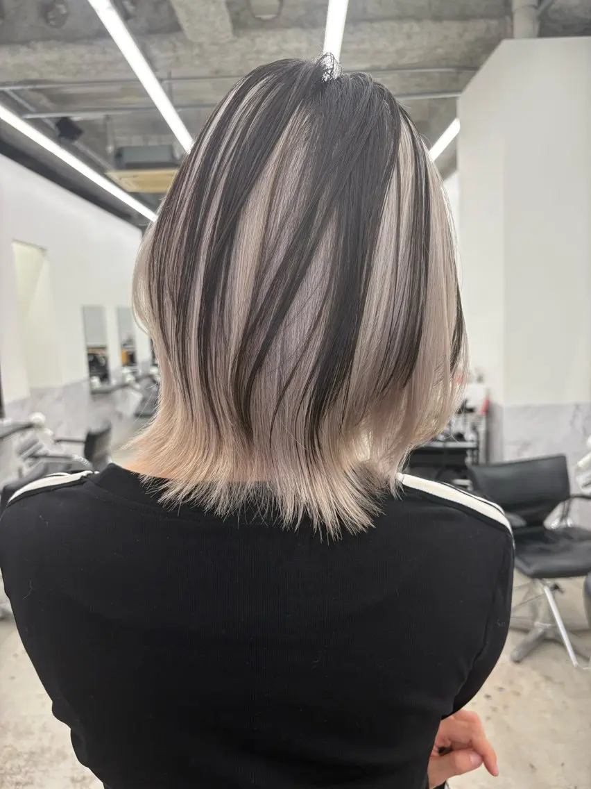 ショート カラー ヘアカラー ブリーチカラー/ デザインカラー/栄のヘアスタイル
