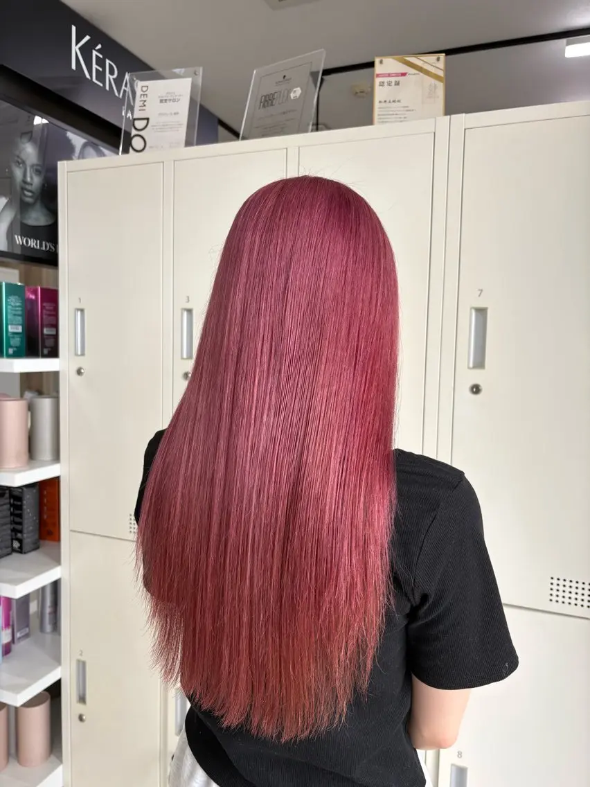 ロング カラー GRANDEUR やまだかなのヘアスタイル