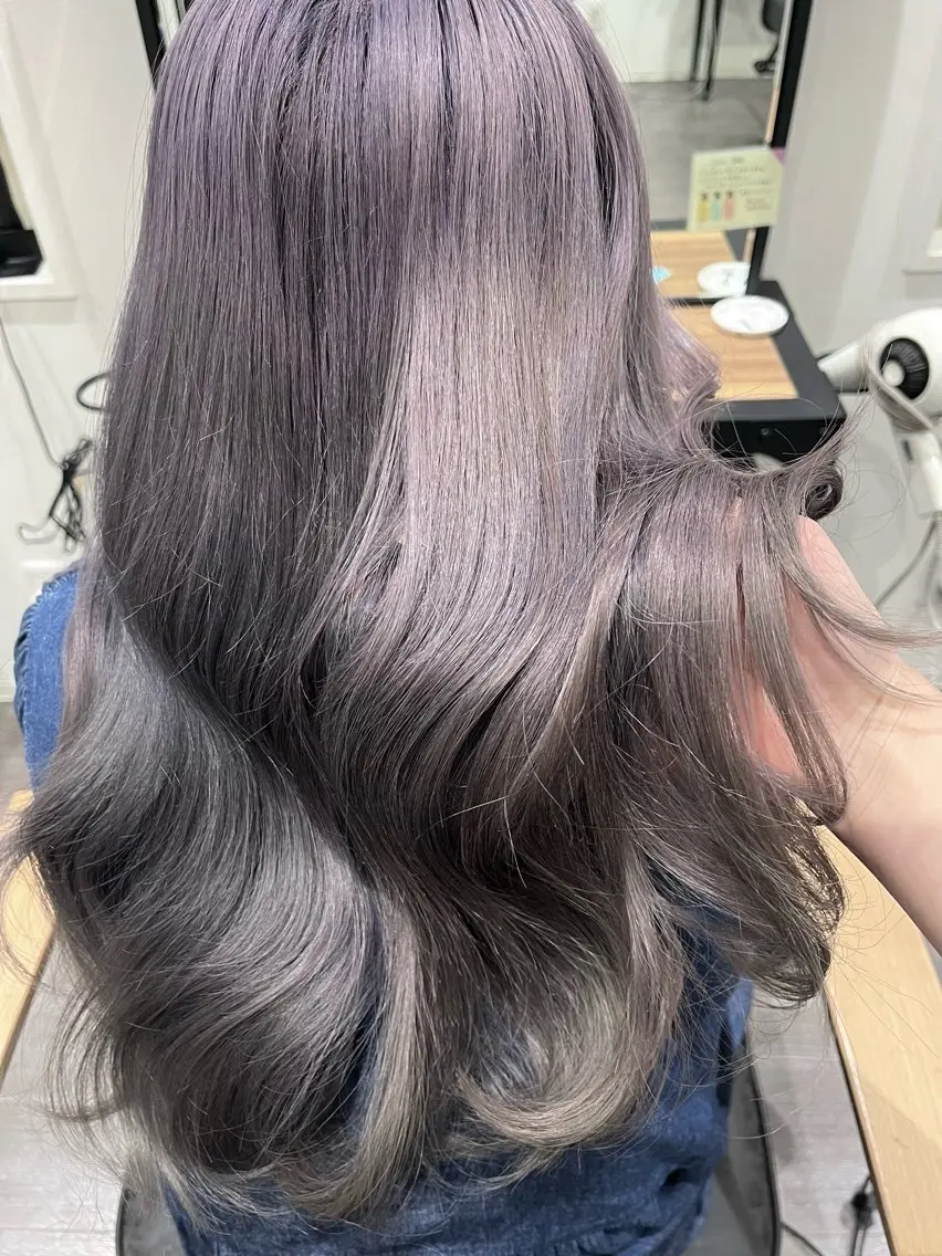 ロング カラー ヘアアレンジ パープルカラー トリートメント cocotte 💟草間紫音💟のヘアスタイル