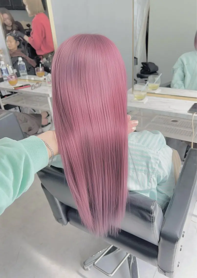 ミディアム カラー カット ヘアカラー トリートメント ヘアセット 🫧艶ダブルカラー ブリーチ🫧トモヤのヘアスタイル