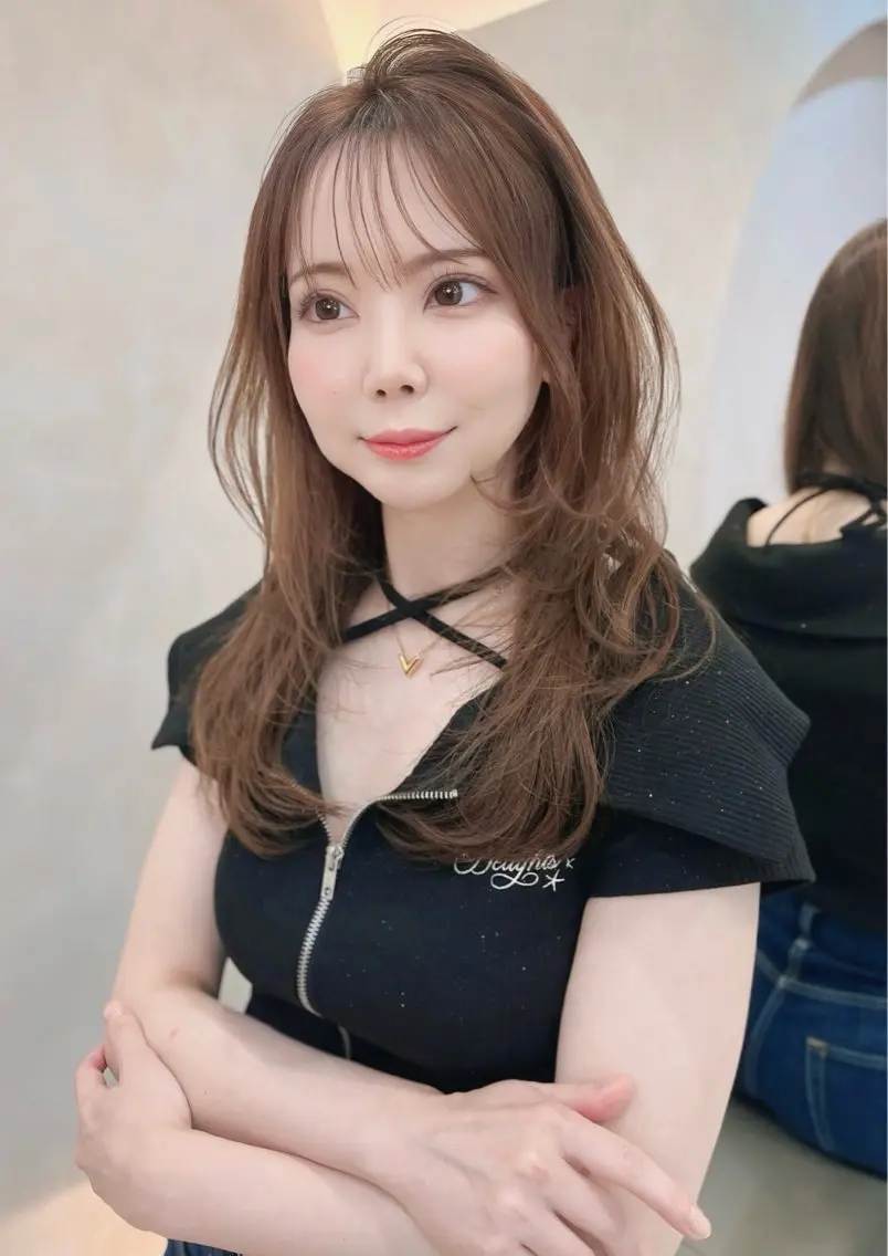 セミロング カット ヘアカラー トリートメント 久米 春輝のヘアスタイル