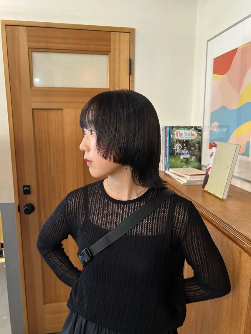 ミディアム ボブ 伊賀 海優のヘアスタイル