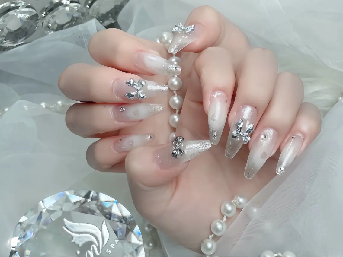ネイル アニマル柄 べっ甲ネイル ブルー ボルドー ブラウン ハンドネイル Rin Nail 新大久保店のネイルデザイン