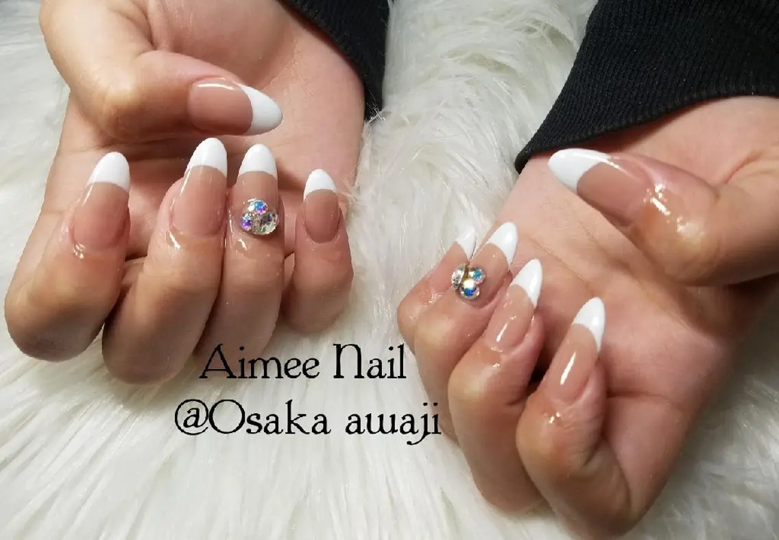 【オフィスOK/オフ込】指先美人に魅せる◎バーチャルフレンチ/グラデ ¥8,480の写真