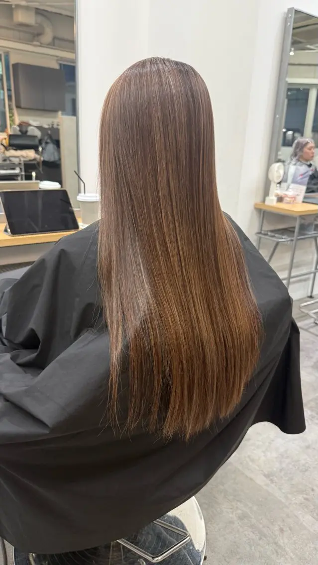 ロング ロング カット ヘアカラー トリートメント バレイヤージュモデル 募集👒ヨンスクのヘアスタイル