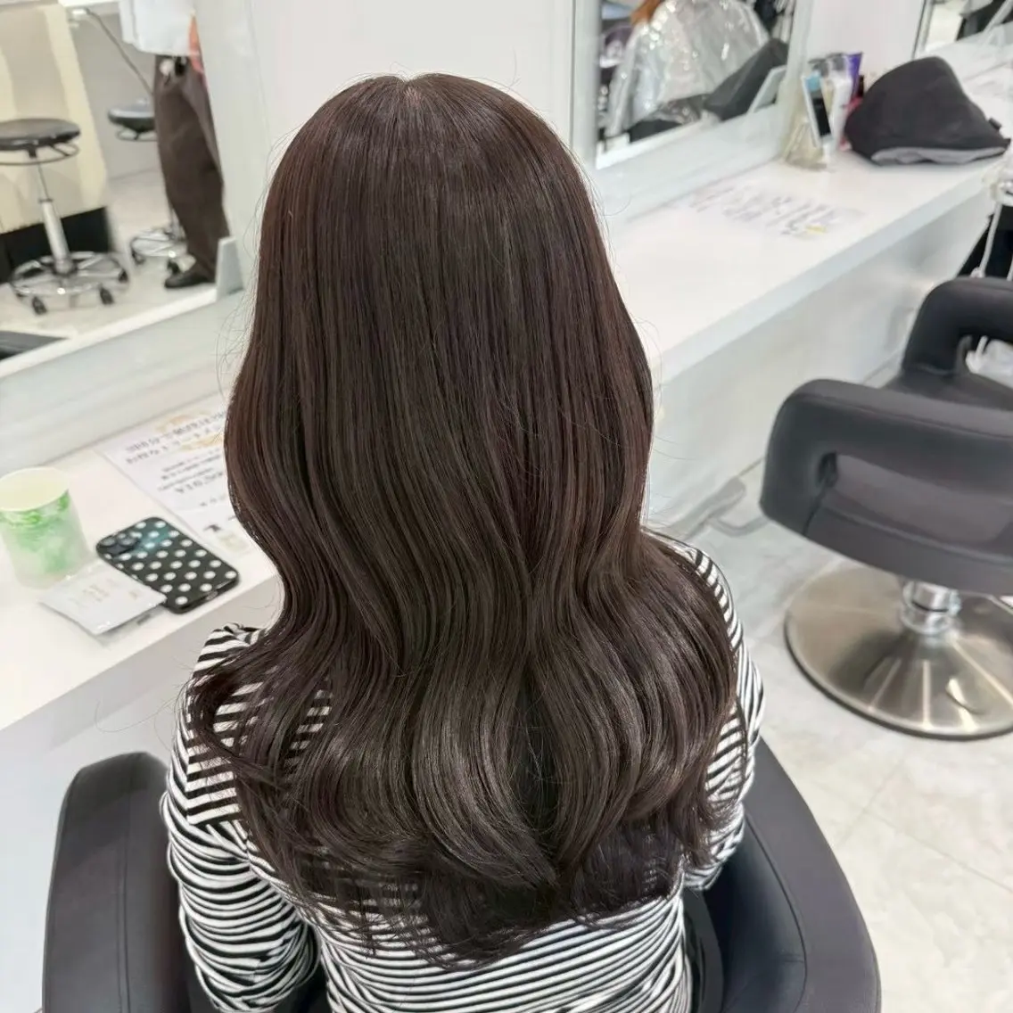 カラー ヘアカラー トリートメント 🤍ブリーチなし ブラウンhimi🤍のヘアスタイル
