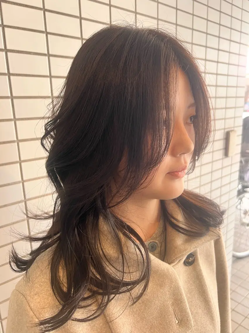 セミロング レイヤーカット カット ヘアカラー トリートメント 韓国スタイル🫧 サーシャのヘアスタイル