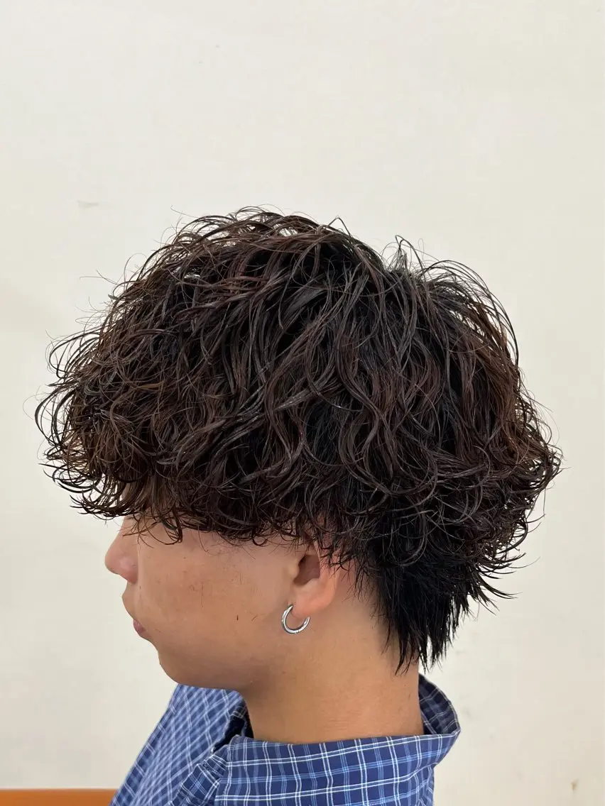 パーマ メンズ フェザーパーマメンズ ピンパーマ京都駅前のヘアスタイル