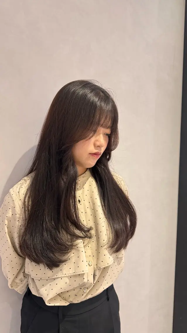 ロング モデル募集中/西梅田 naruka🍏のヘアスタイル
