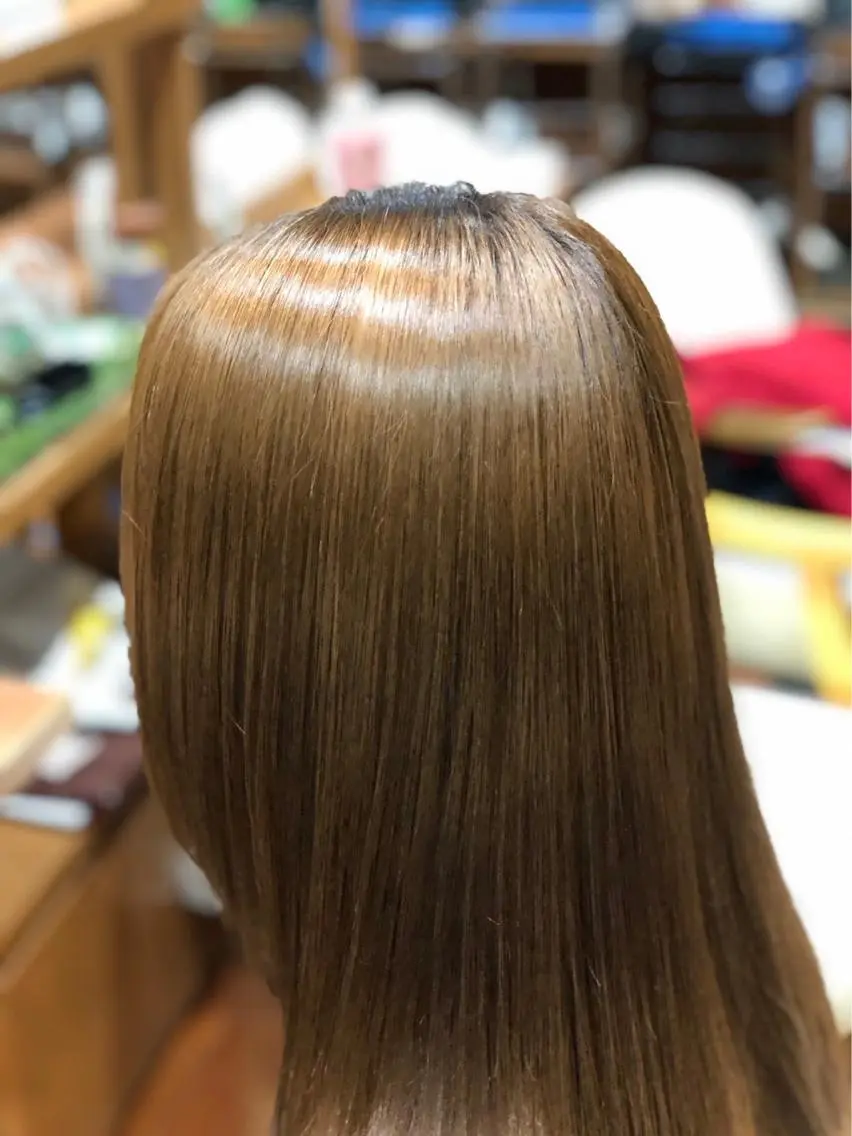 カット＋艶髪ストレート＋オージュアトリートメント＋マイクロバブルケア　¥25550→￥17000の写真